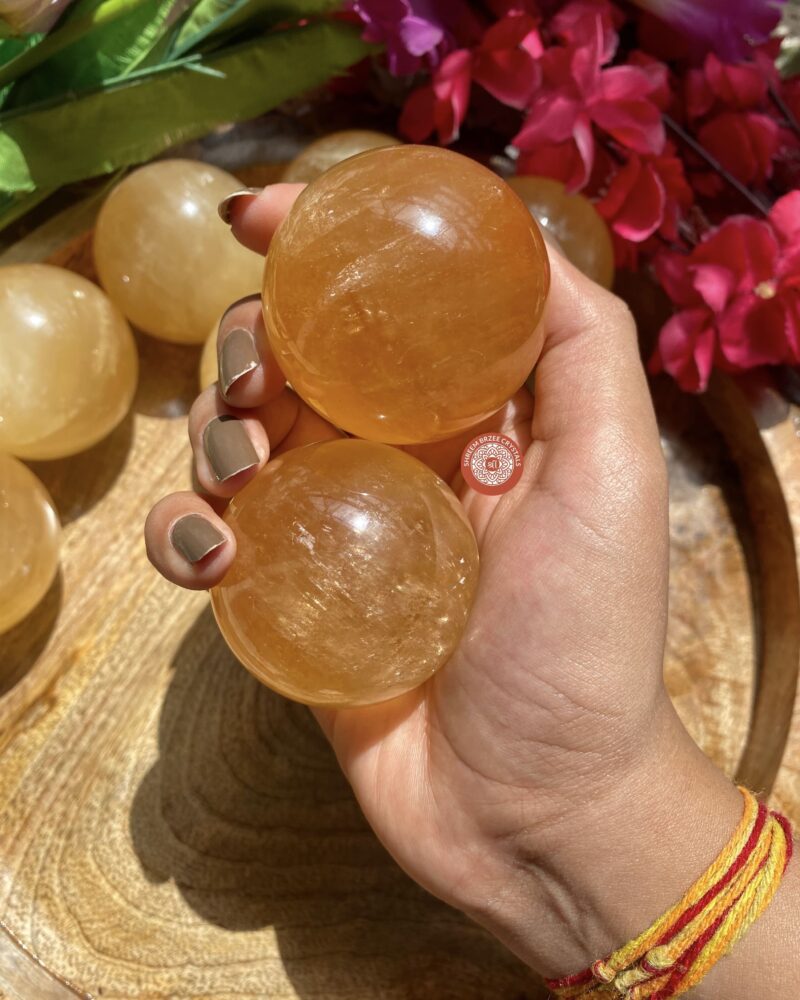 honey-calcite-sphere