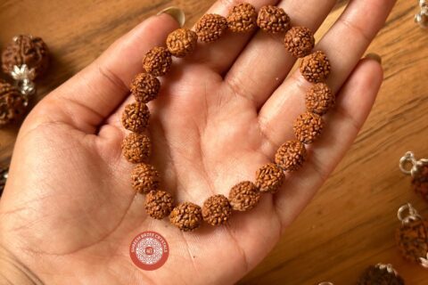 5-mukhi-rudraksh-bracelet-8mm