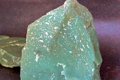 raw-green-aventurine